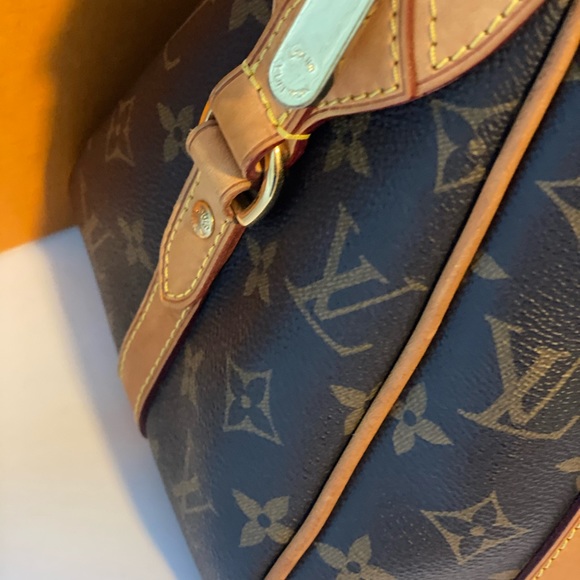 🚫SOLD🚫Auth Louis Vuitton Stresa PM Monogram - Picture 3 of 16